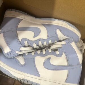 Good Condition Carolina blue Nike Dunks High